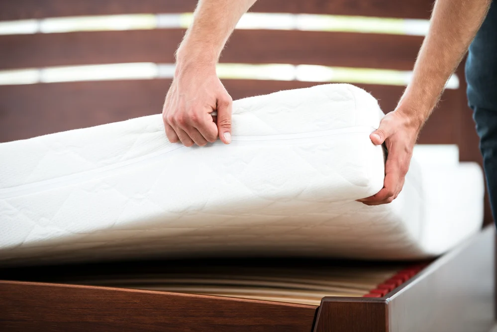 The Link Between Mattresses and Back and Hip Pain